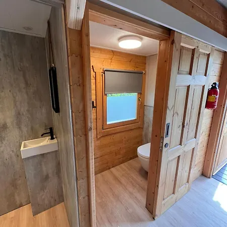 Inn De Bos 3*